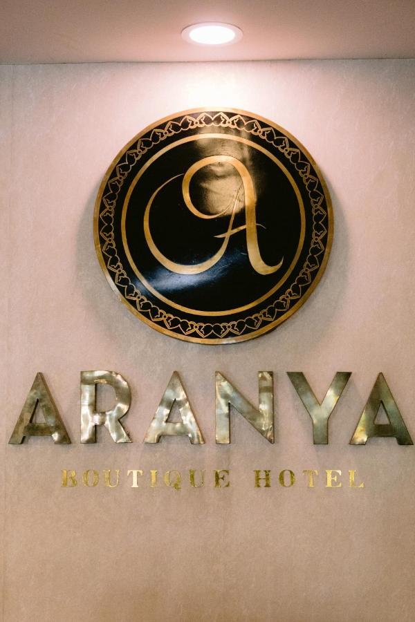 Aranya Boutique Hotel Katmandú Exterior foto